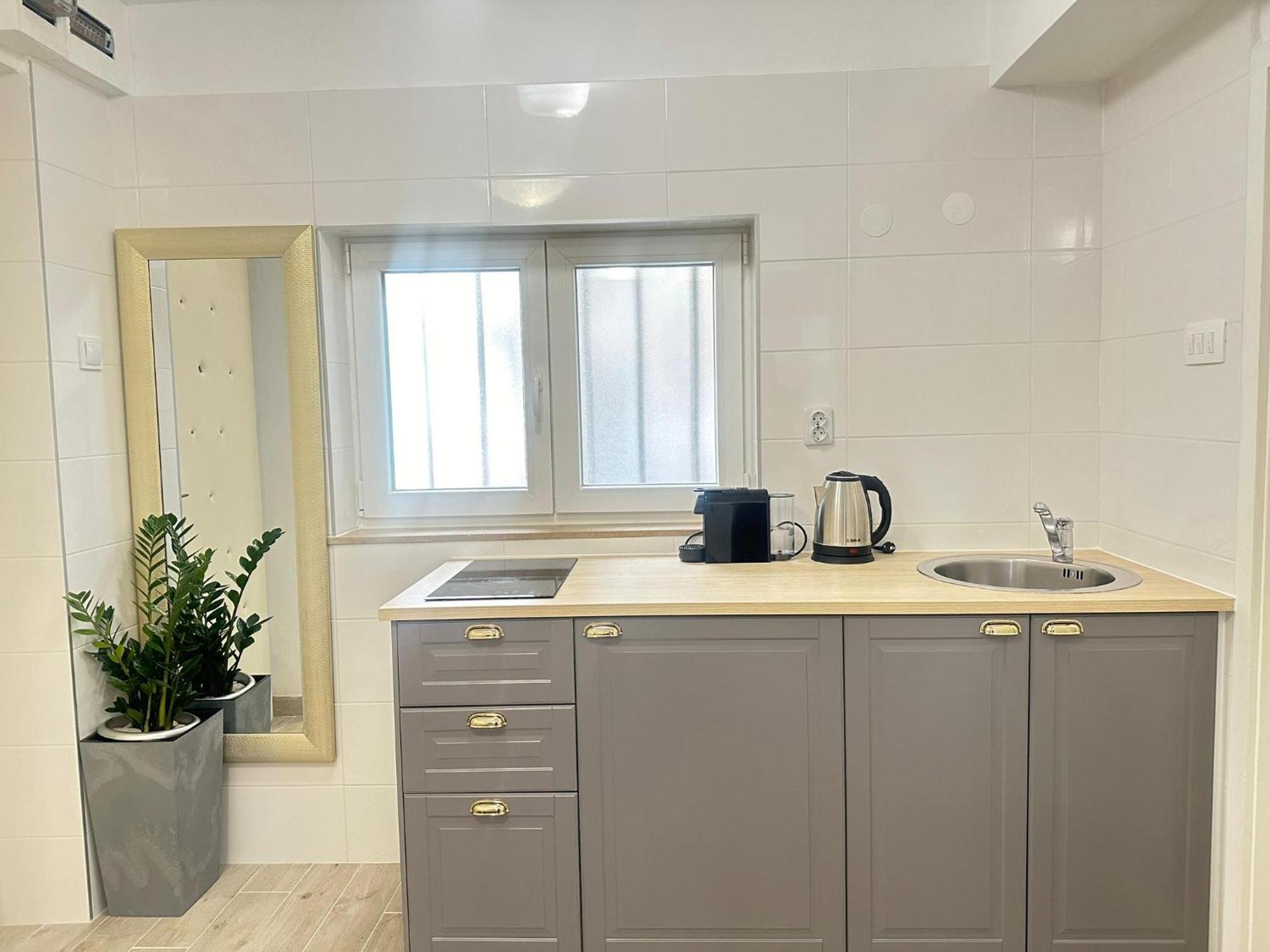 Charming Apartment In Split Center מראה חיצוני תמונה